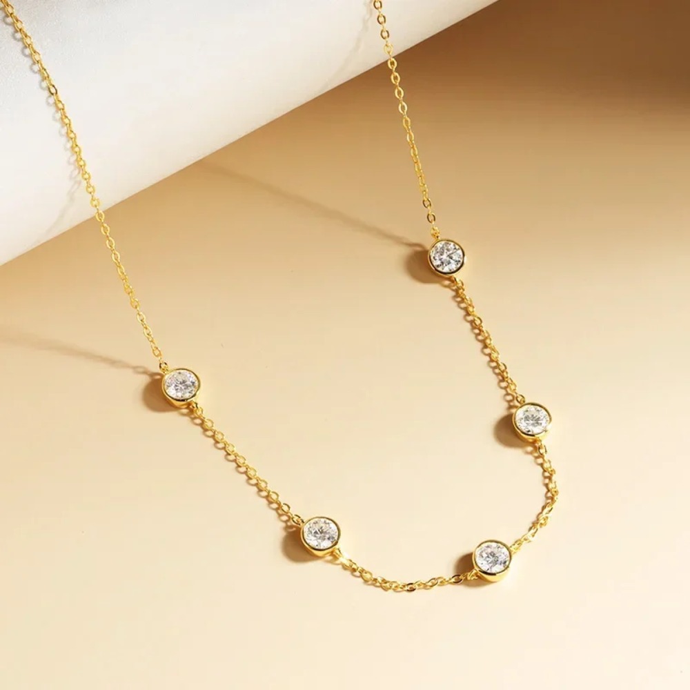여성을위한 GRA 인증 5mm Moissanite 목걸 - Bezels Set Pendant 리뷰 및 가격